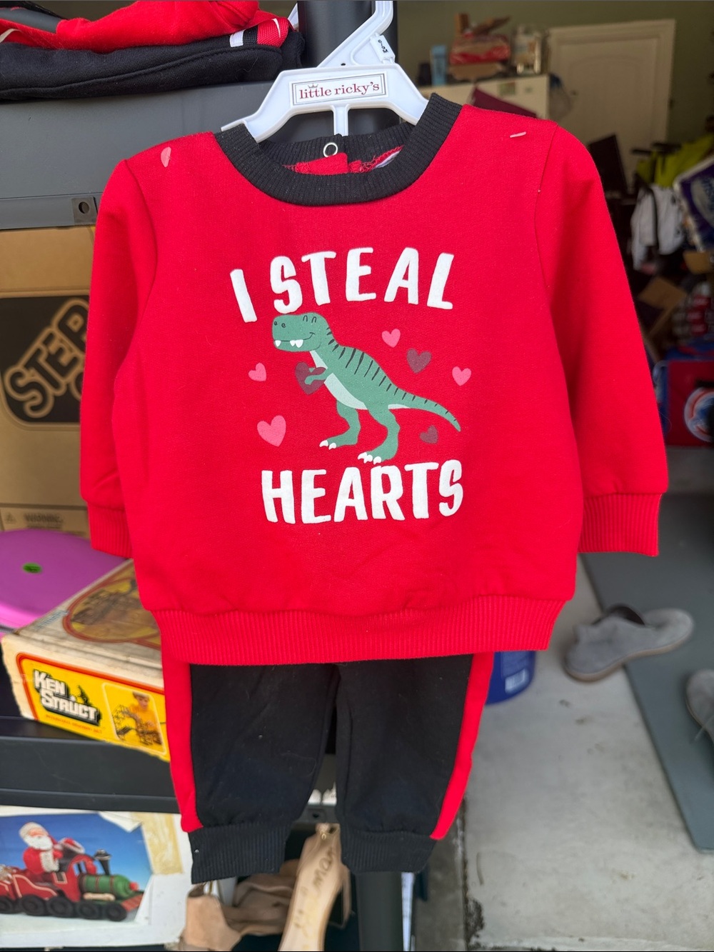 Little Ricky's Red Dino 'I Steal Hearts' Kids Matching Set